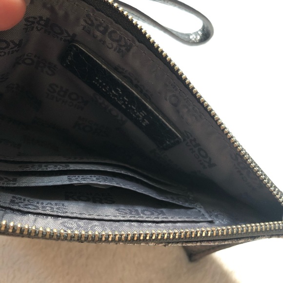 Michael Kors Wristlet - Picture 3 of 3